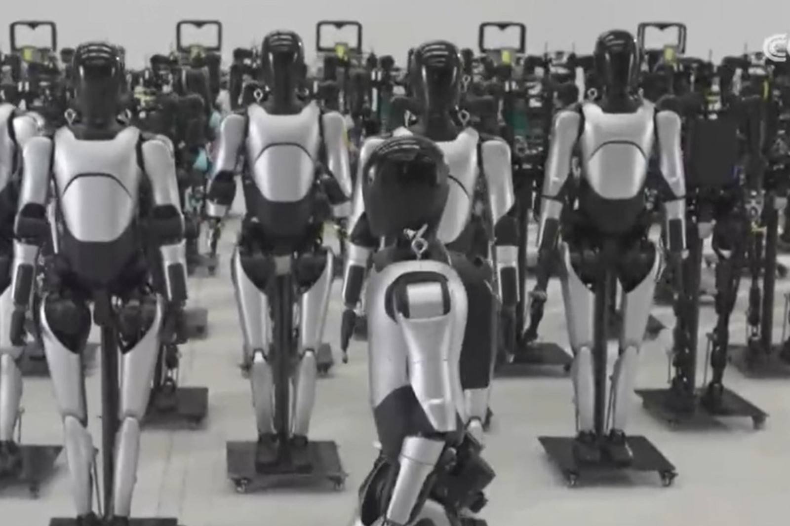 央視報道！揭秘bbin寶盈機器人量產(chǎn)超級工廠